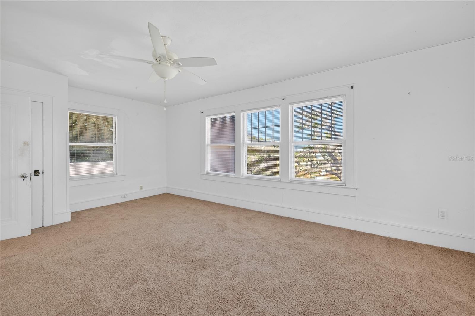 OCEAN DUNES - Residential