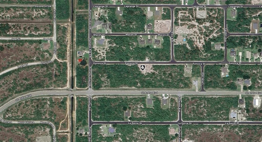 Photo of 550 Fonsica Street SW, Palm Bay, FL 32908 (MLS # A4669823)