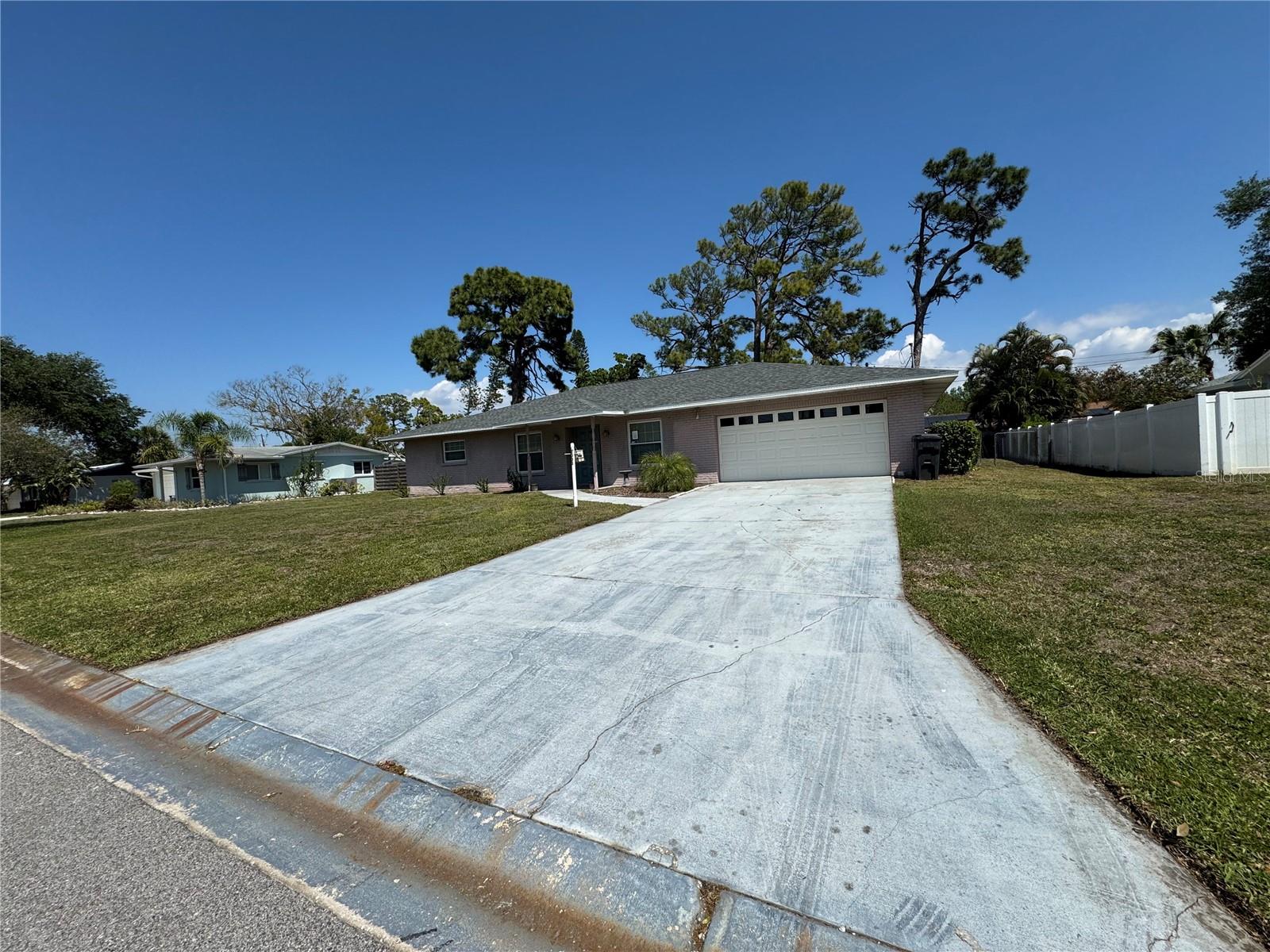WESTWOODS - Residential