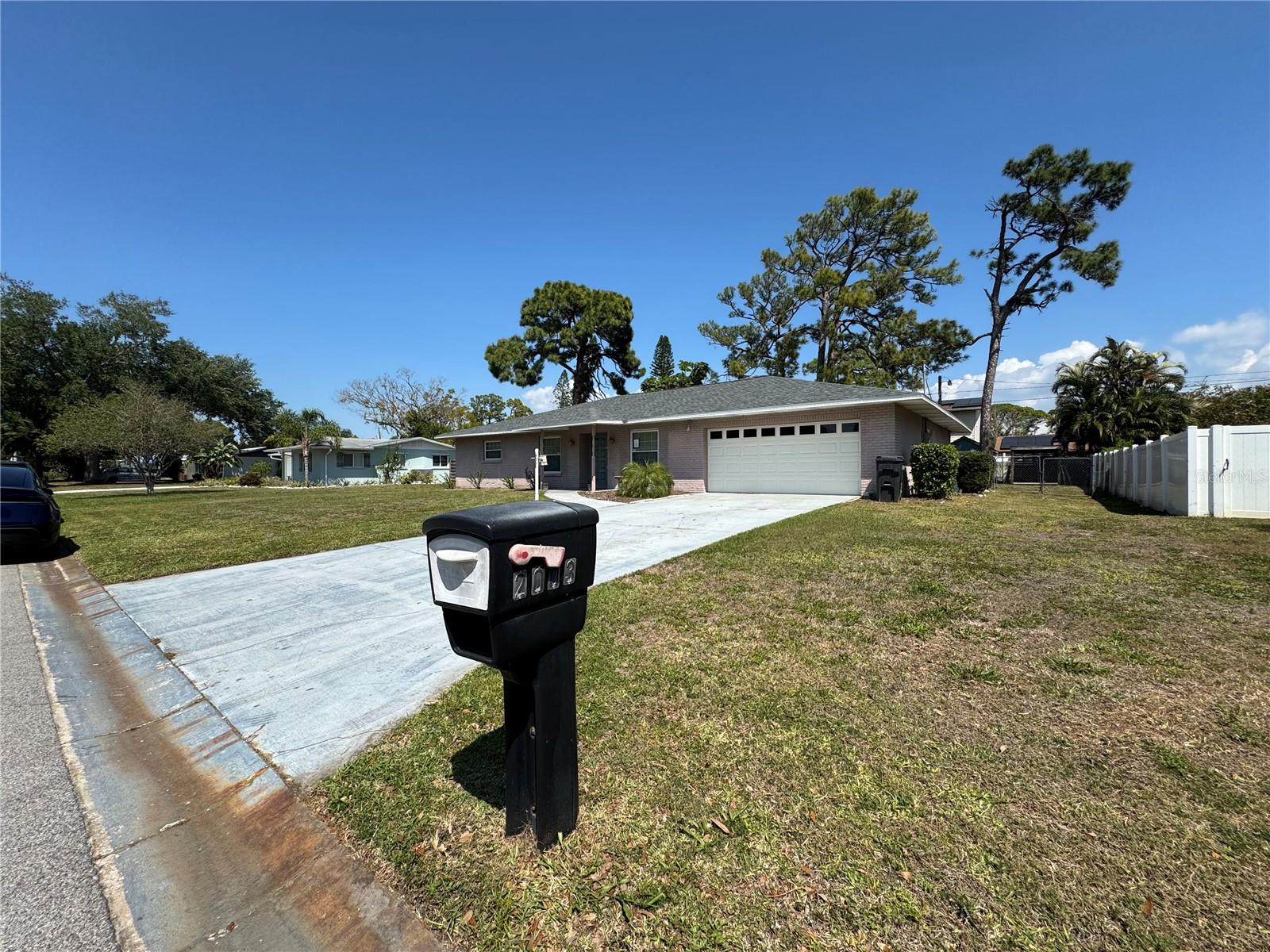 WESTWOODS - Residential