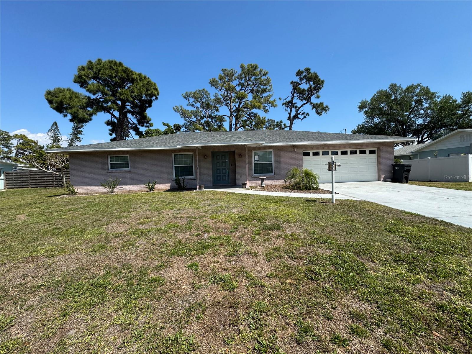 WESTWOODS - Residential
