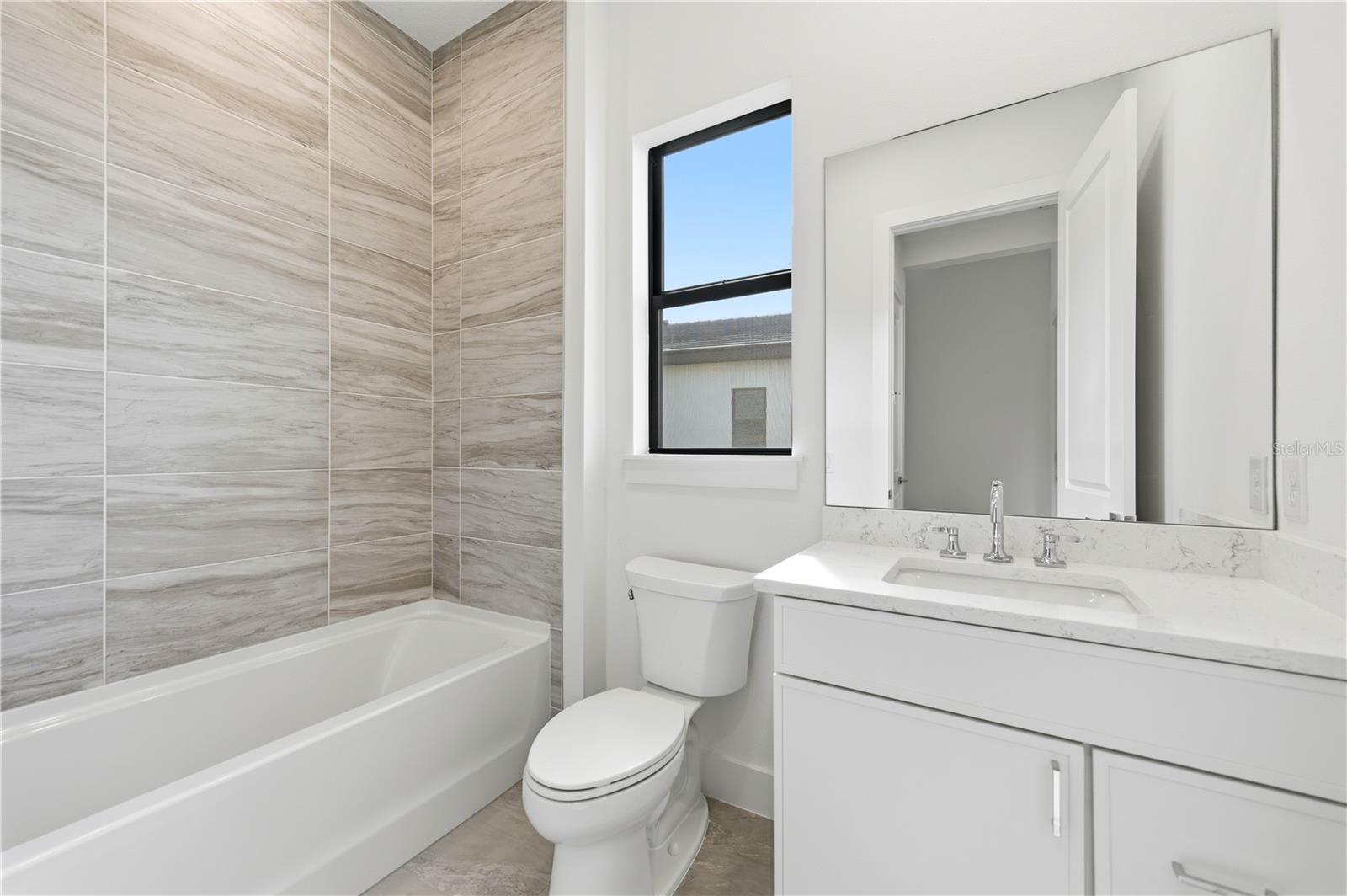 OAKBEND AT WELLEN PARK - Residential