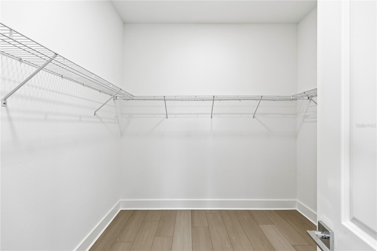 OAKBEND AT WELLEN PARK - Residential