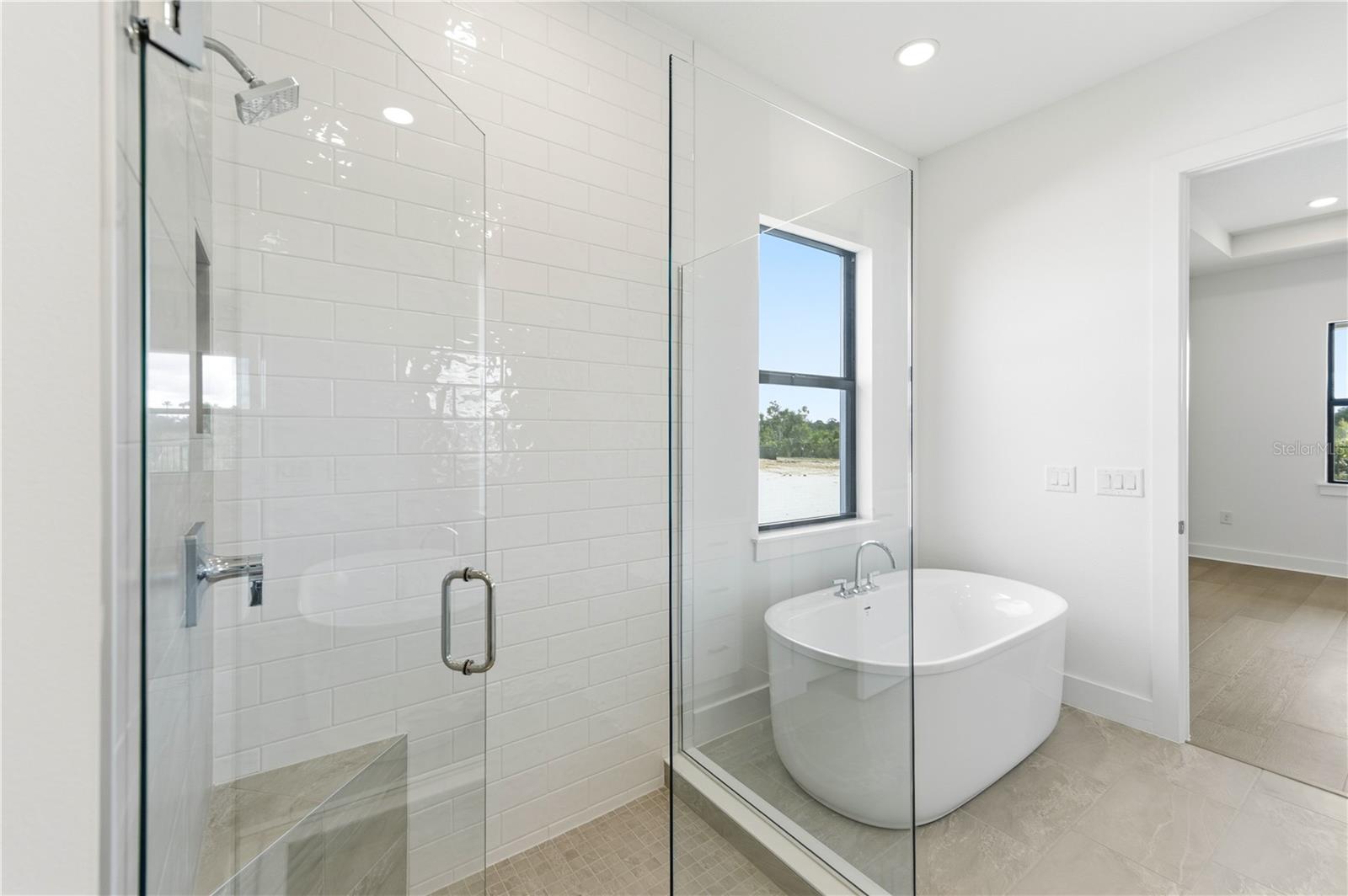 OAKBEND AT WELLEN PARK - Residential