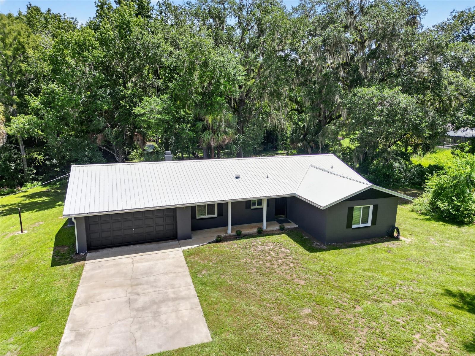 2277 N BAYOU POINT