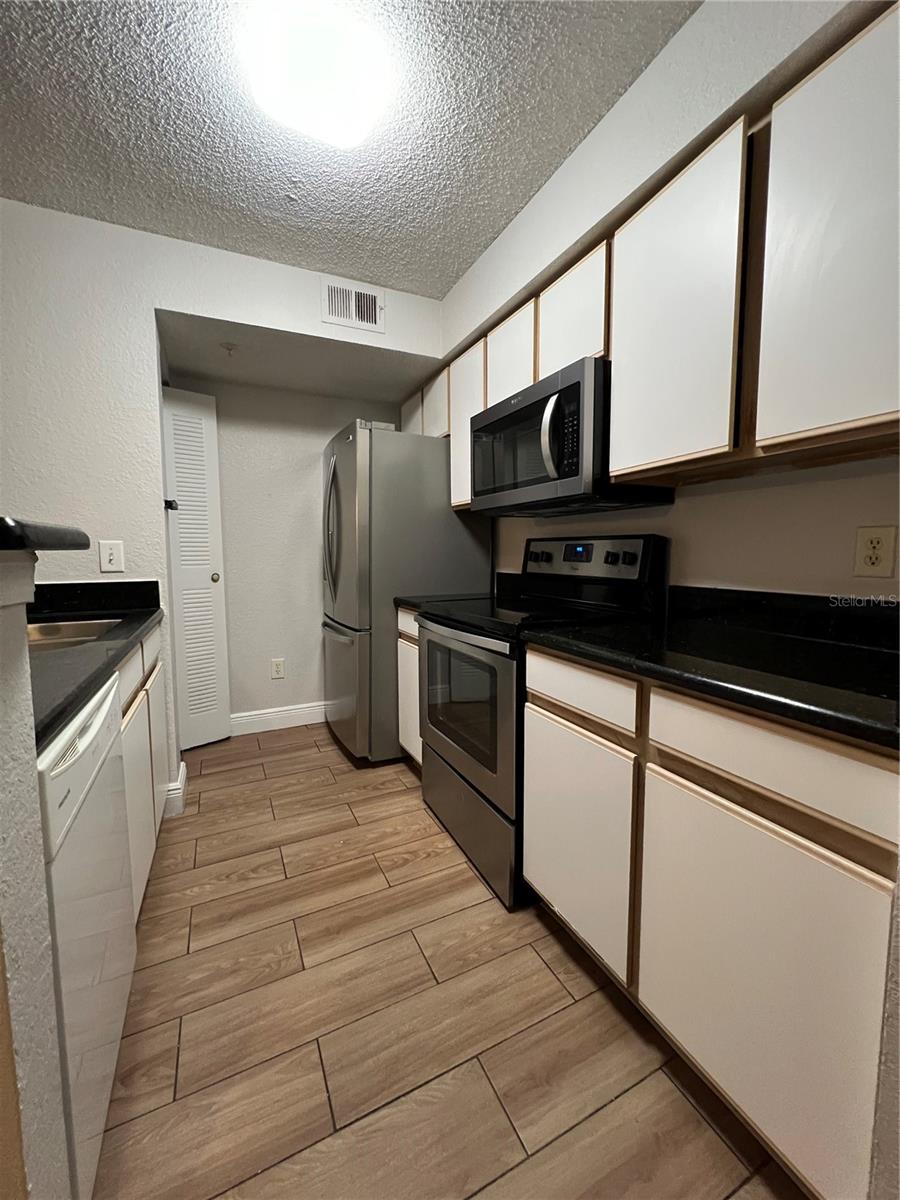 VILLAS DEL SOL AT KISSIMMEE CONDO - Residential