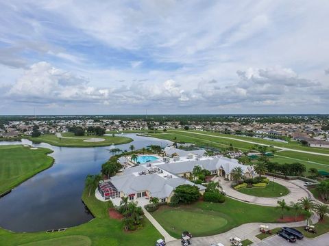 A home in PORT CHARLOTTE