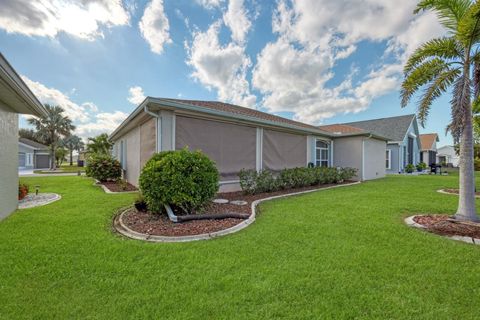 A home in PORT CHARLOTTE