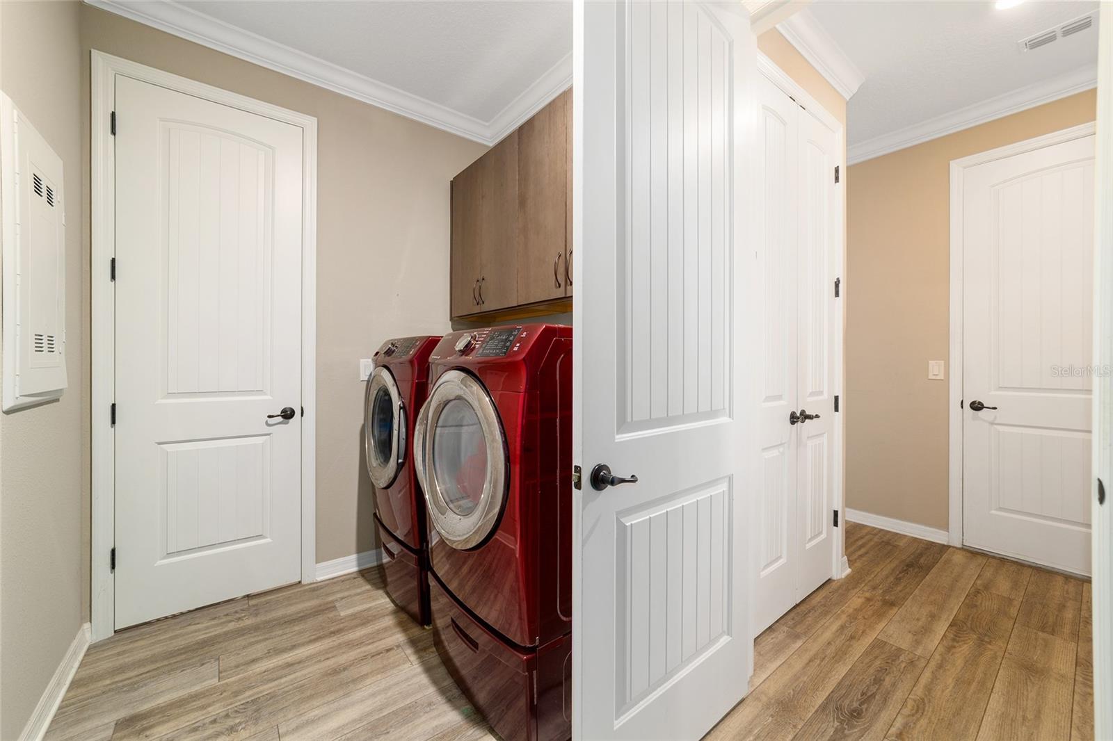 ON TOP OF THE WORLD - Residential