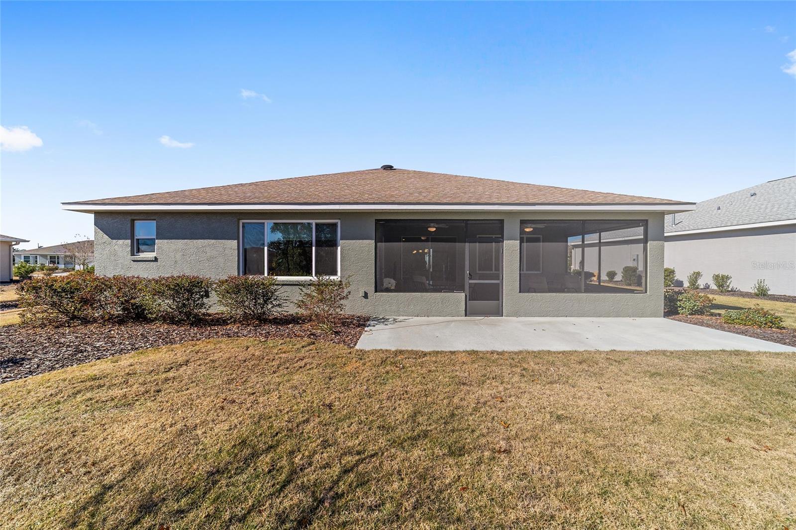 ON TOP OF THE WORLD - Residential