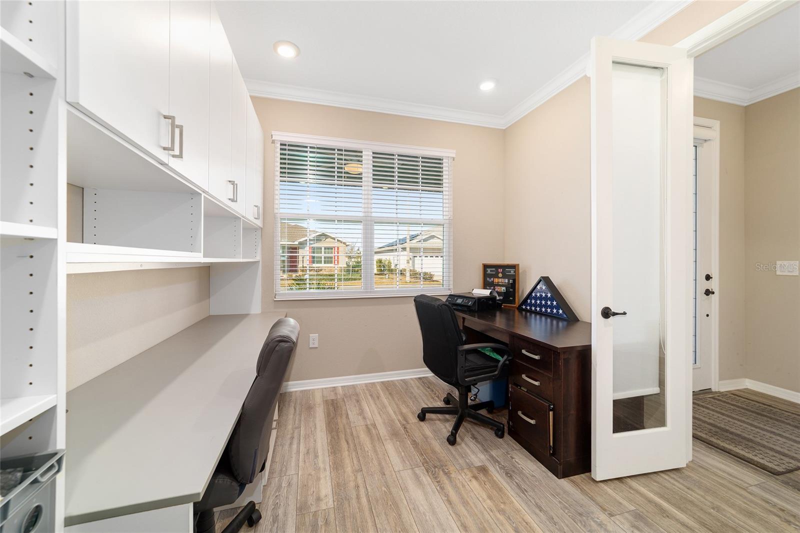 ON TOP OF THE WORLD - Residential