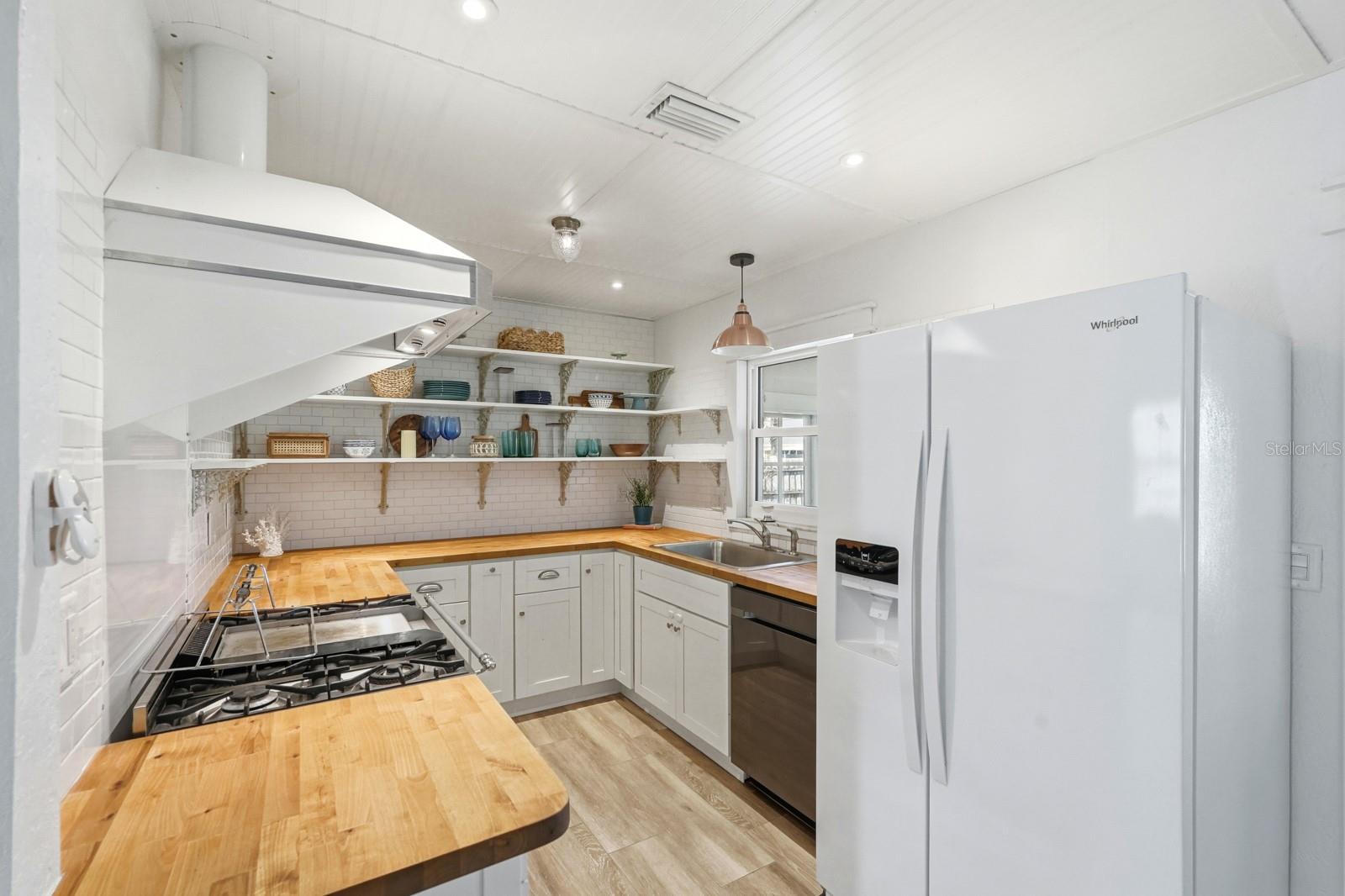 ORMOND BEACH PLAZA - Residential