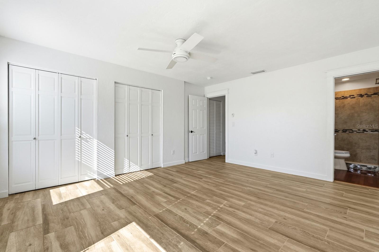 ORMOND BEACH PLAZA - Residential