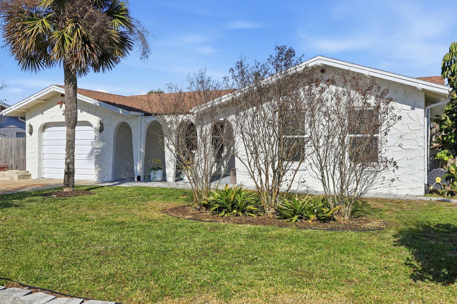 ORMOND BEACH PLAZA - Residential