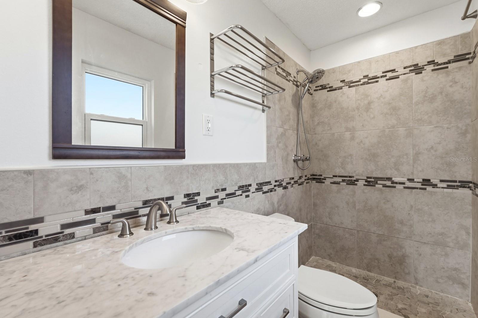 ORMOND BEACH PLAZA - Residential