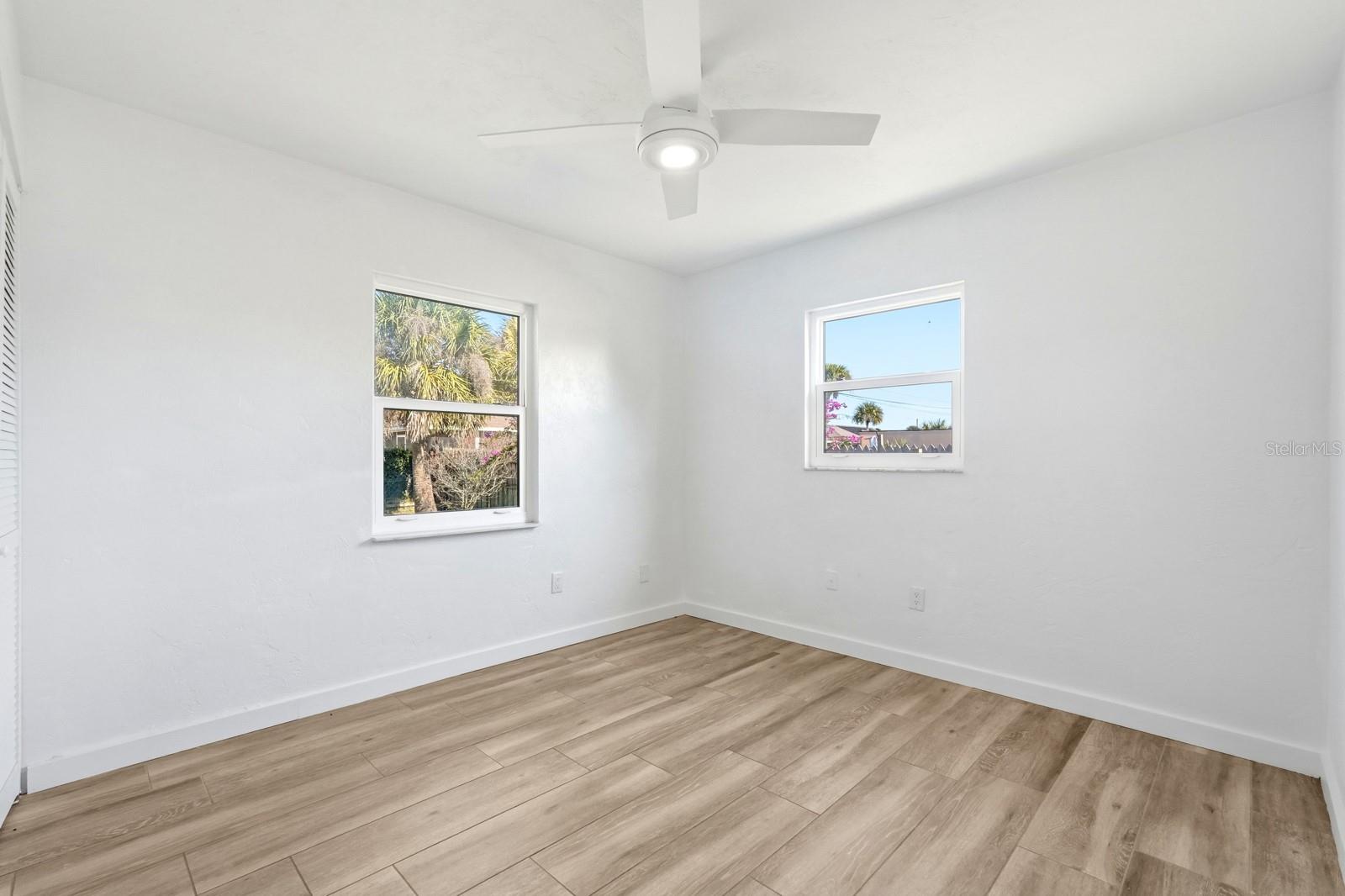 ORMOND BEACH PLAZA - Residential