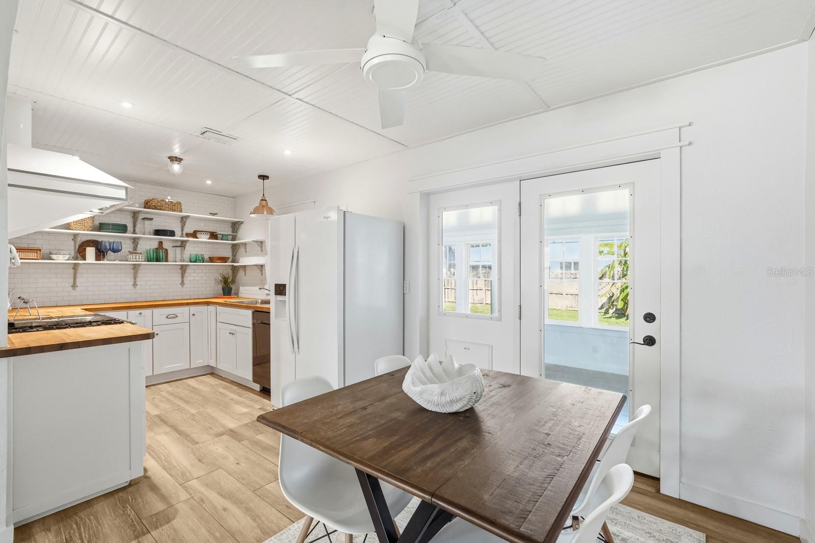 ORMOND BEACH PLAZA - Residential