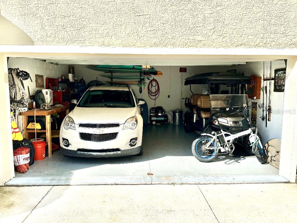 Flores Del Rio Condo - Residential