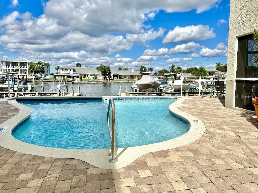 Flores Del Rio Condo - Residential