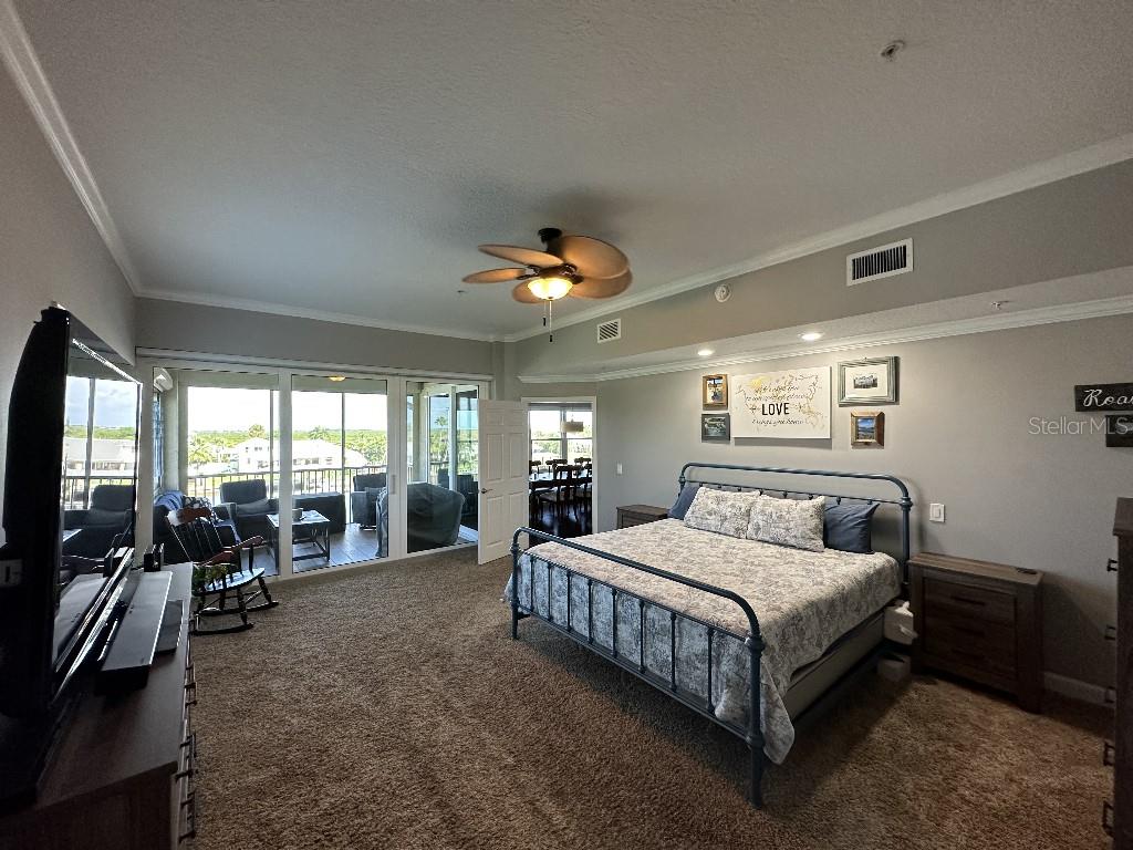 Flores Del Rio Condo - Residential