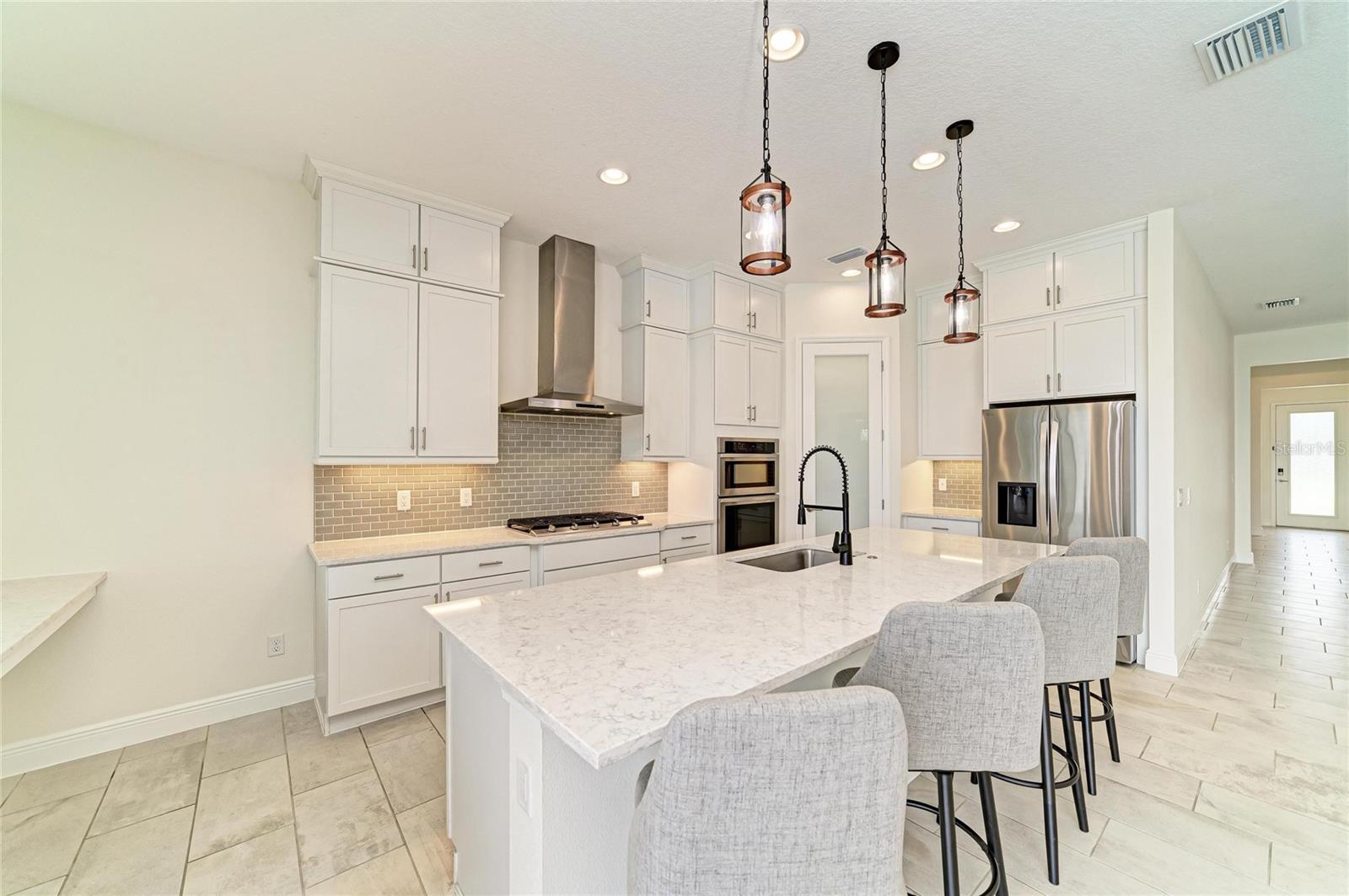 CROSSCREEK PH I SUBPH B & C - Residential
