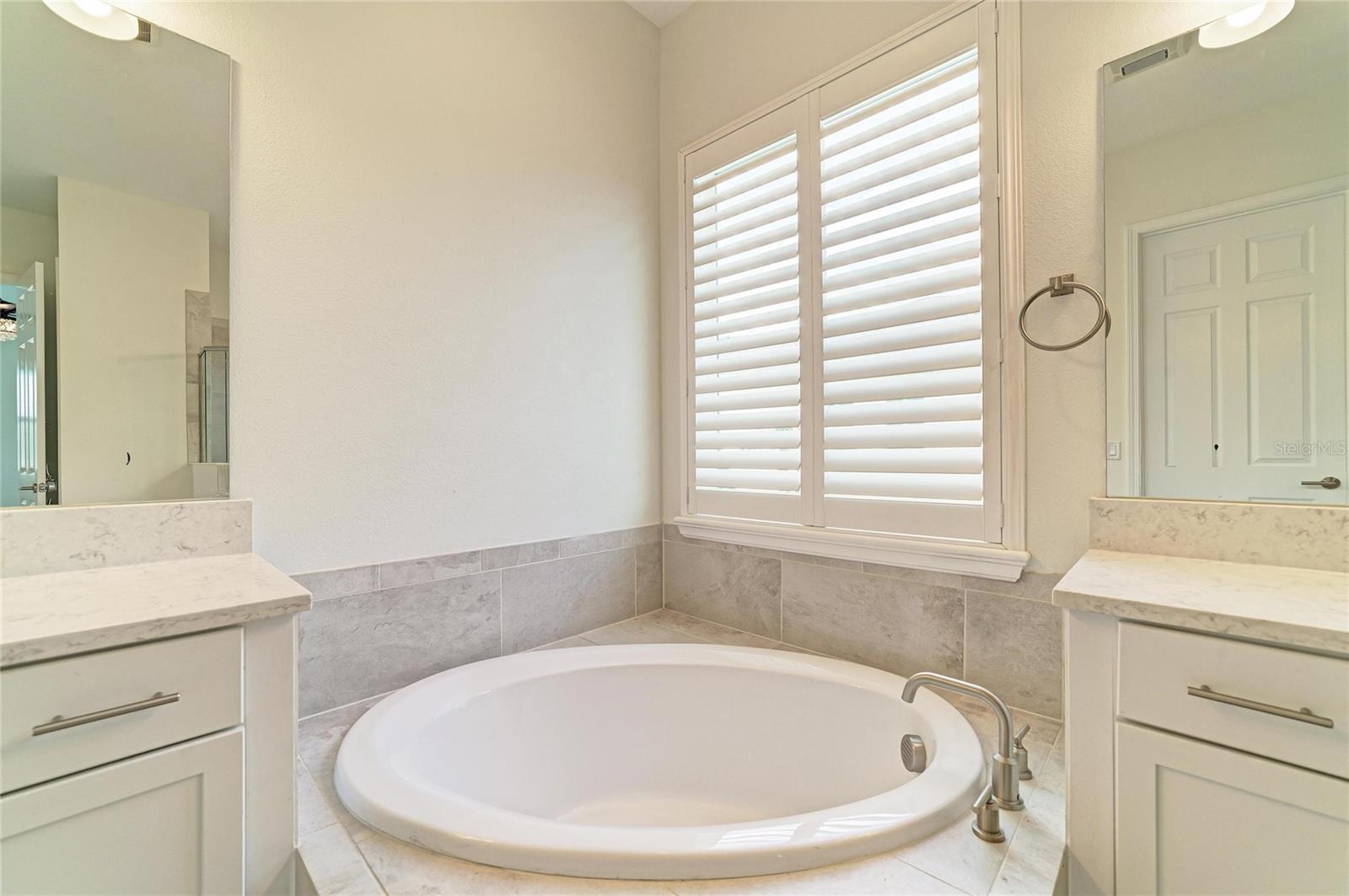 CROSSCREEK PH I SUBPH B & C - Residential