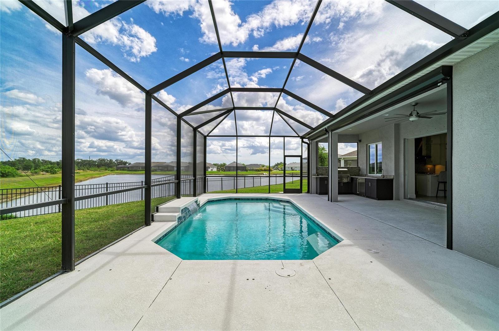 CROSSCREEK PH I SUBPH B & C - Residential
