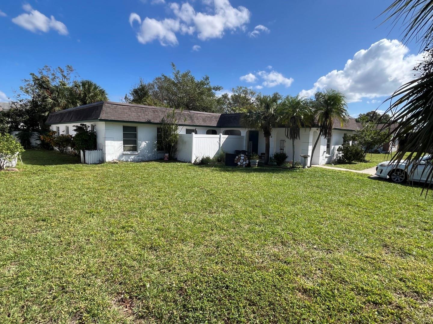 BEL FOREST - Commercial Sale