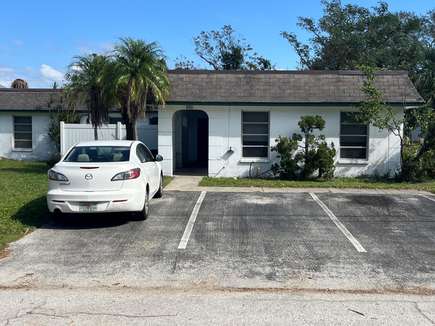 BEL FOREST - Commercial Sale