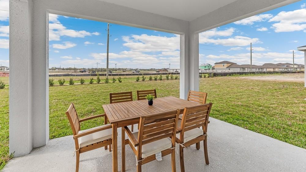 STAR FARMS AT LAKEWOOD RANCH - Residential