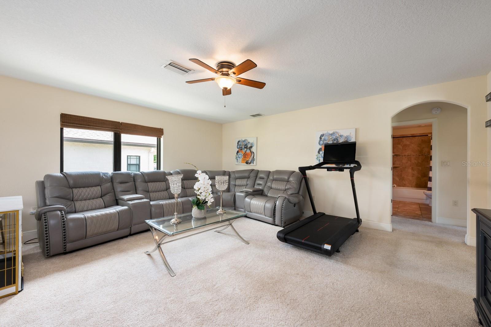 DUBSDREAD HEIGHTS - Residential