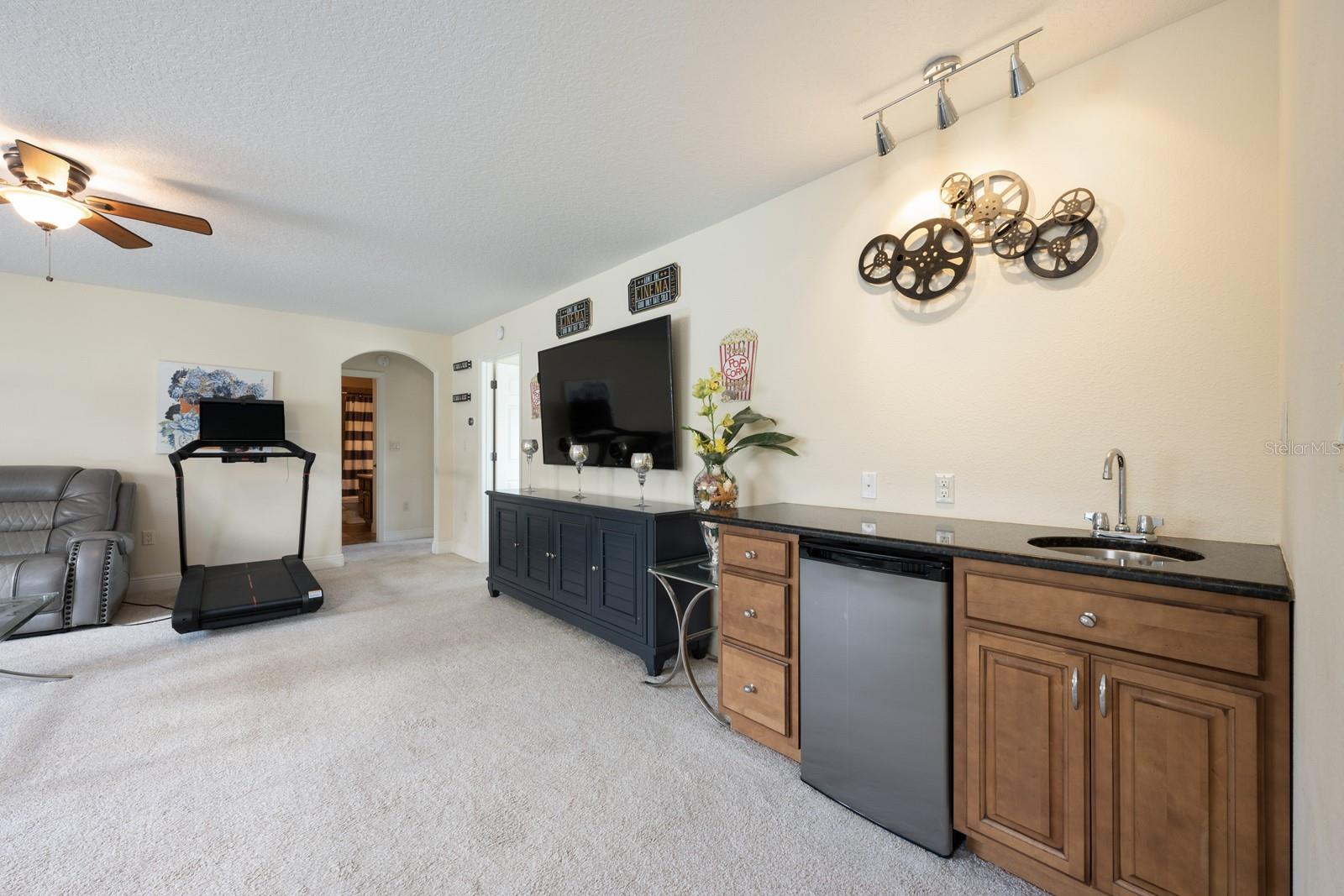 DUBSDREAD HEIGHTS - Residential