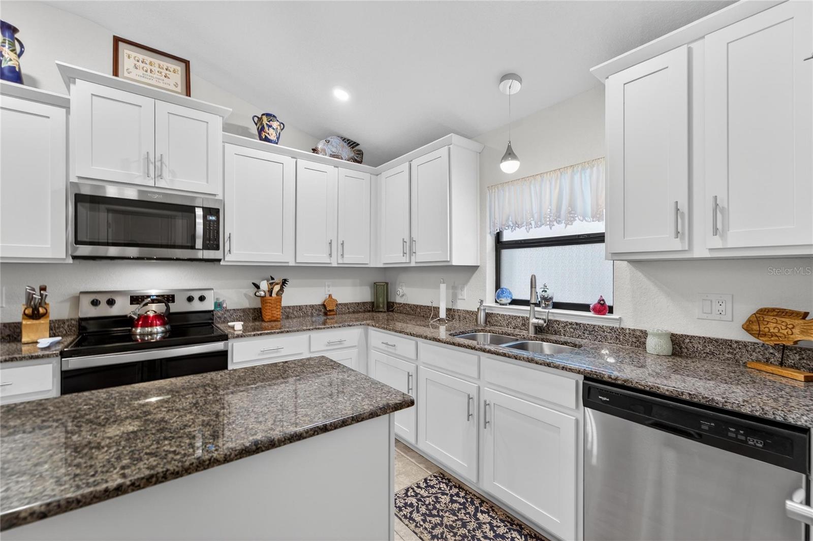 AVIARY AT RUTLAND RANCH - Residential