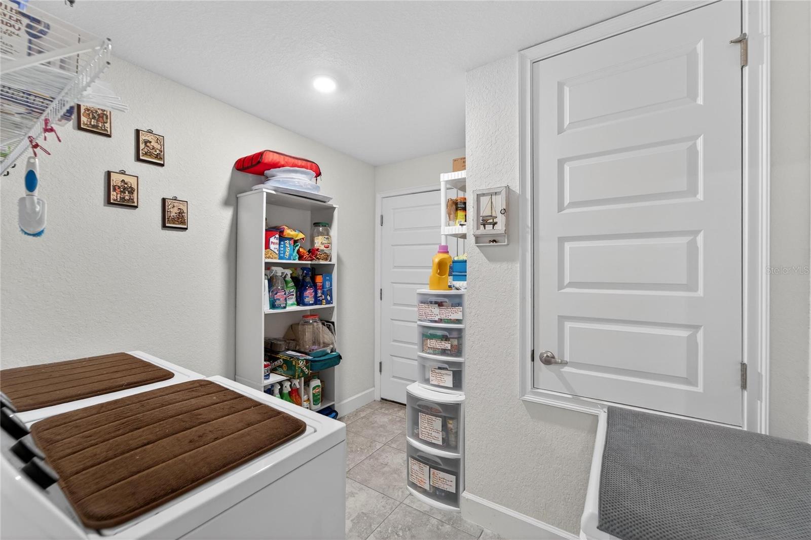 AVIARY AT RUTLAND RANCH - Residential