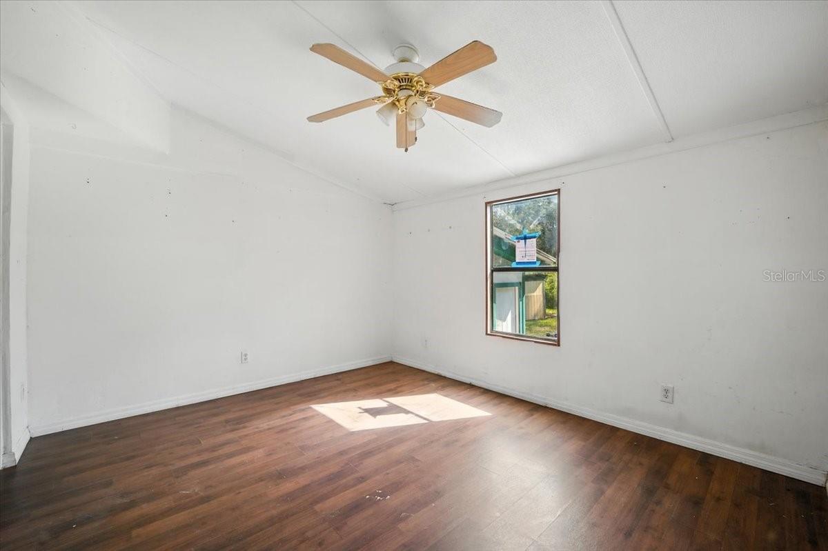 DAYTONA NORTH - Residential