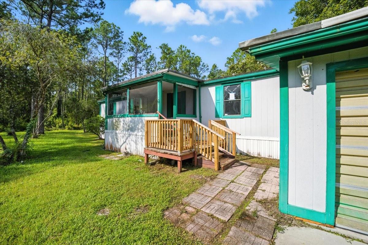 DAYTONA NORTH - Residential