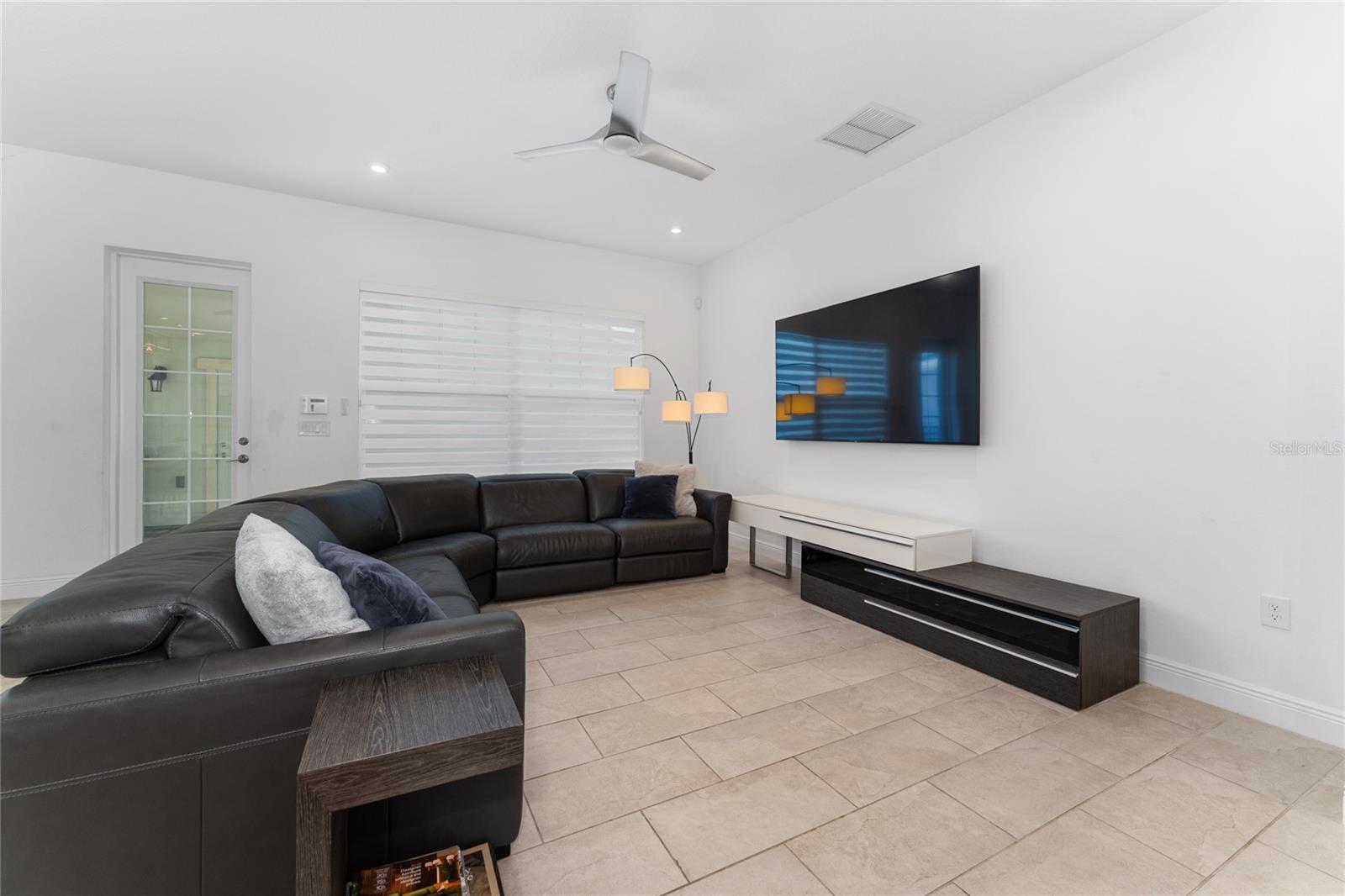 LAUREATE PARK PH 10 - Residential