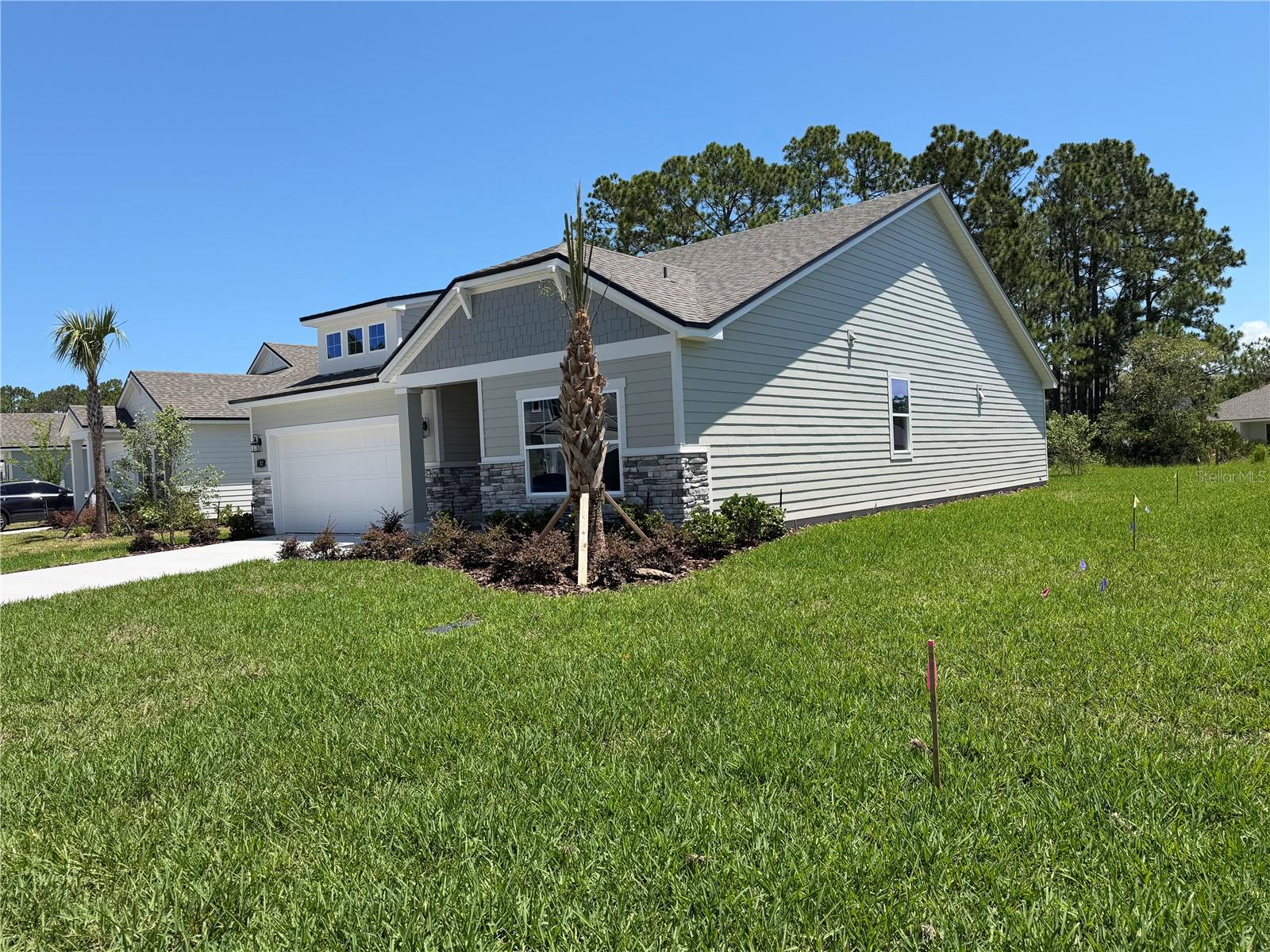 32 PERSEUS AVENUE
