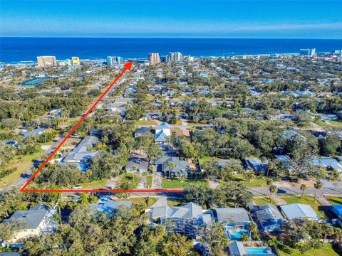 A home in NEW SMYRNA BEACH