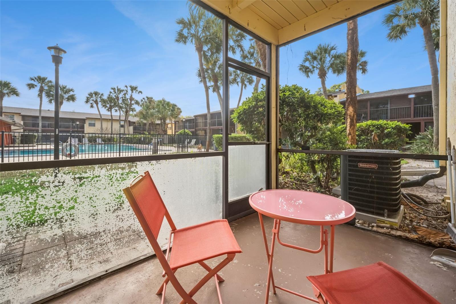 LA COSTA BRAVA LAKESIDE - Residential