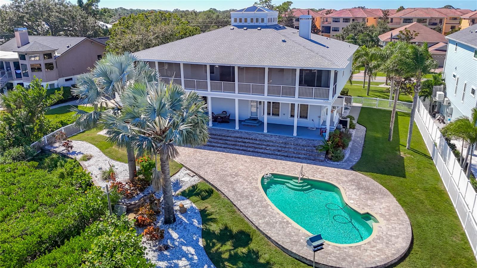 SUNSET HILLS COUNTRY CLUB - Residential