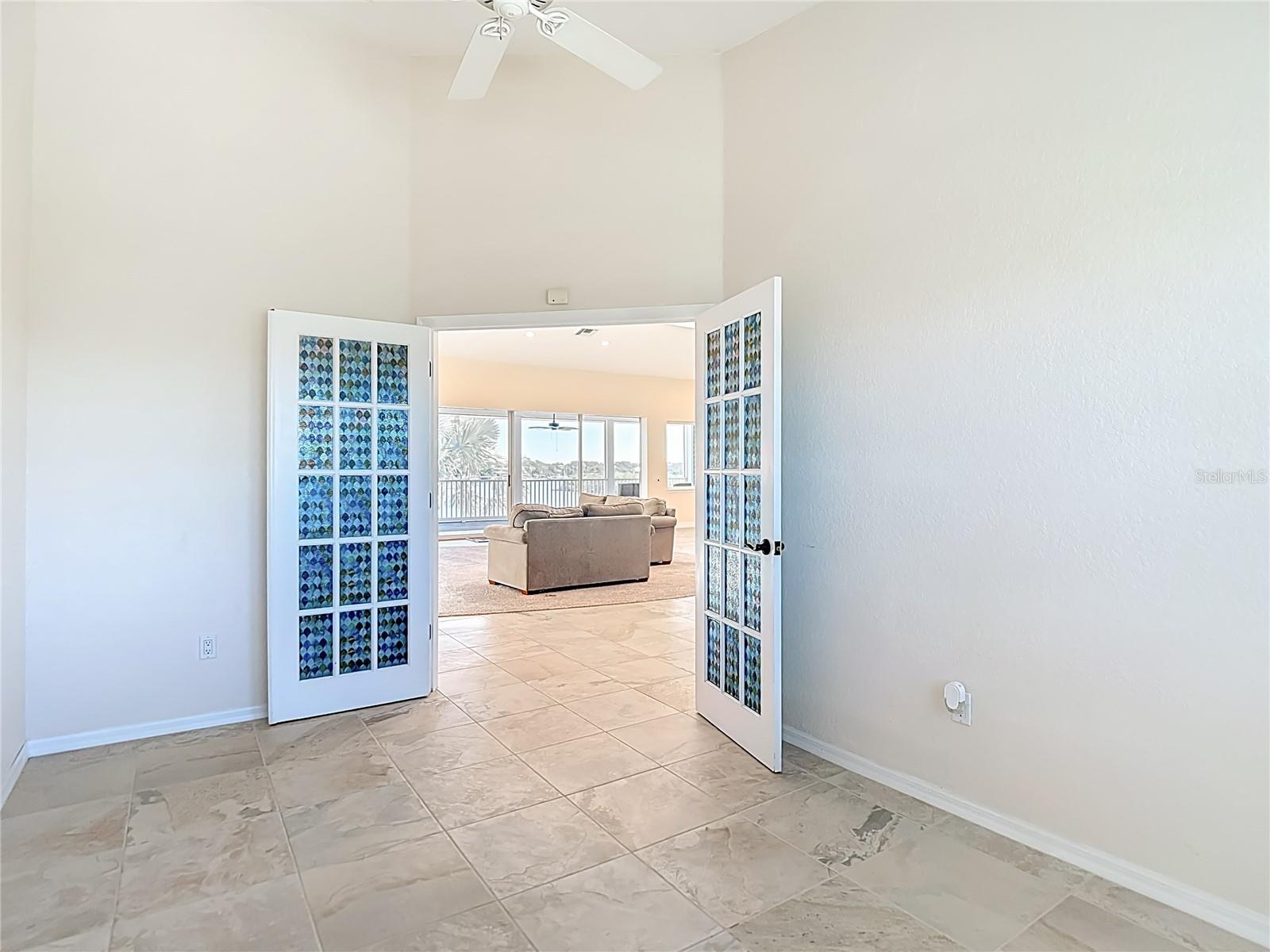 SUNSET HILLS COUNTRY CLUB - Residential