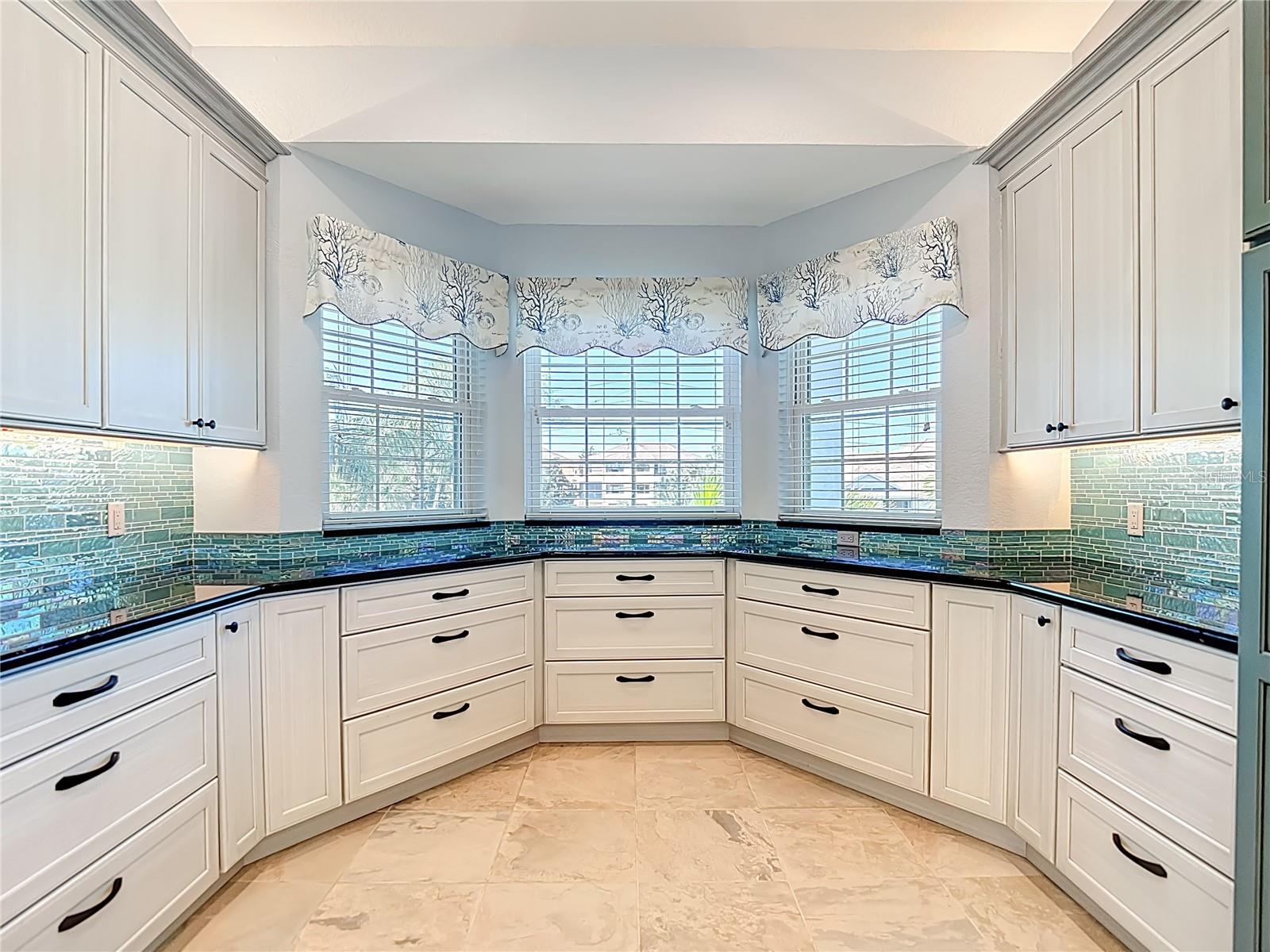 SUNSET HILLS COUNTRY CLUB - Residential