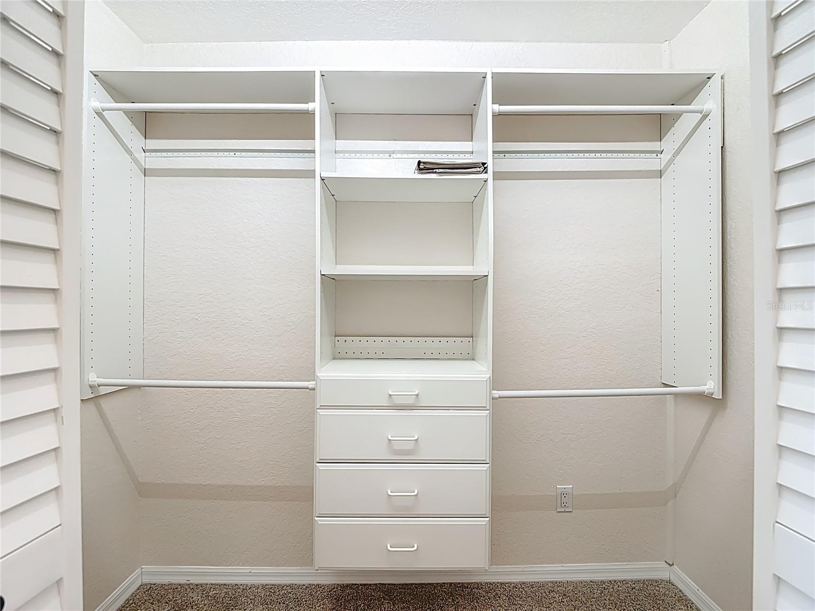 SUNSET HILLS COUNTRY CLUB - Residential