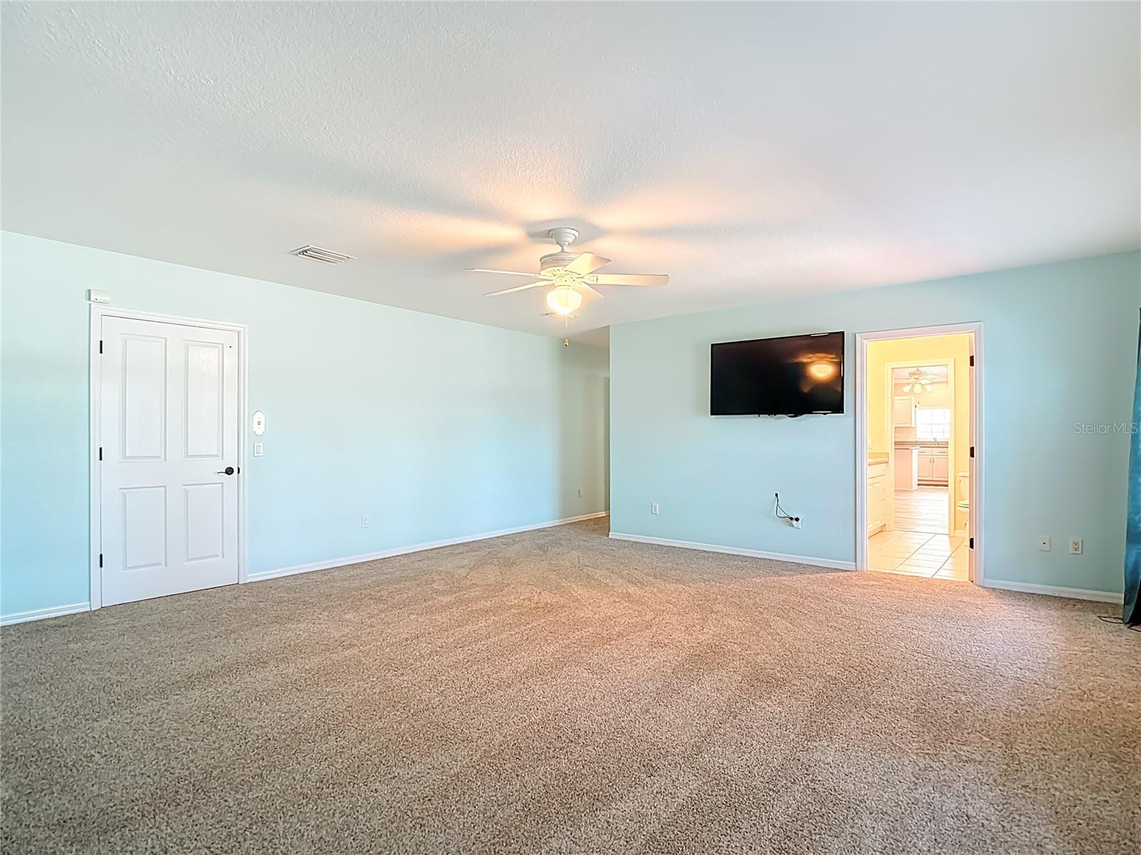 SUNSET HILLS COUNTRY CLUB - Residential