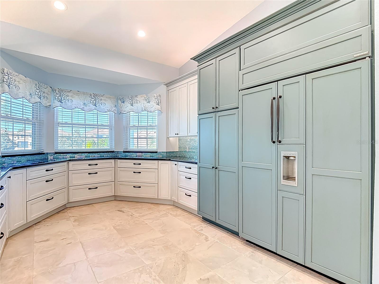 SUNSET HILLS COUNTRY CLUB - Residential