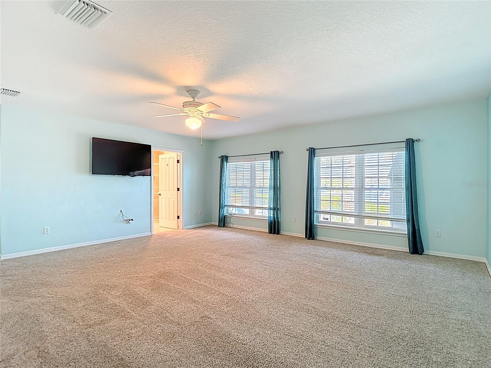 SUNSET HILLS COUNTRY CLUB - Residential