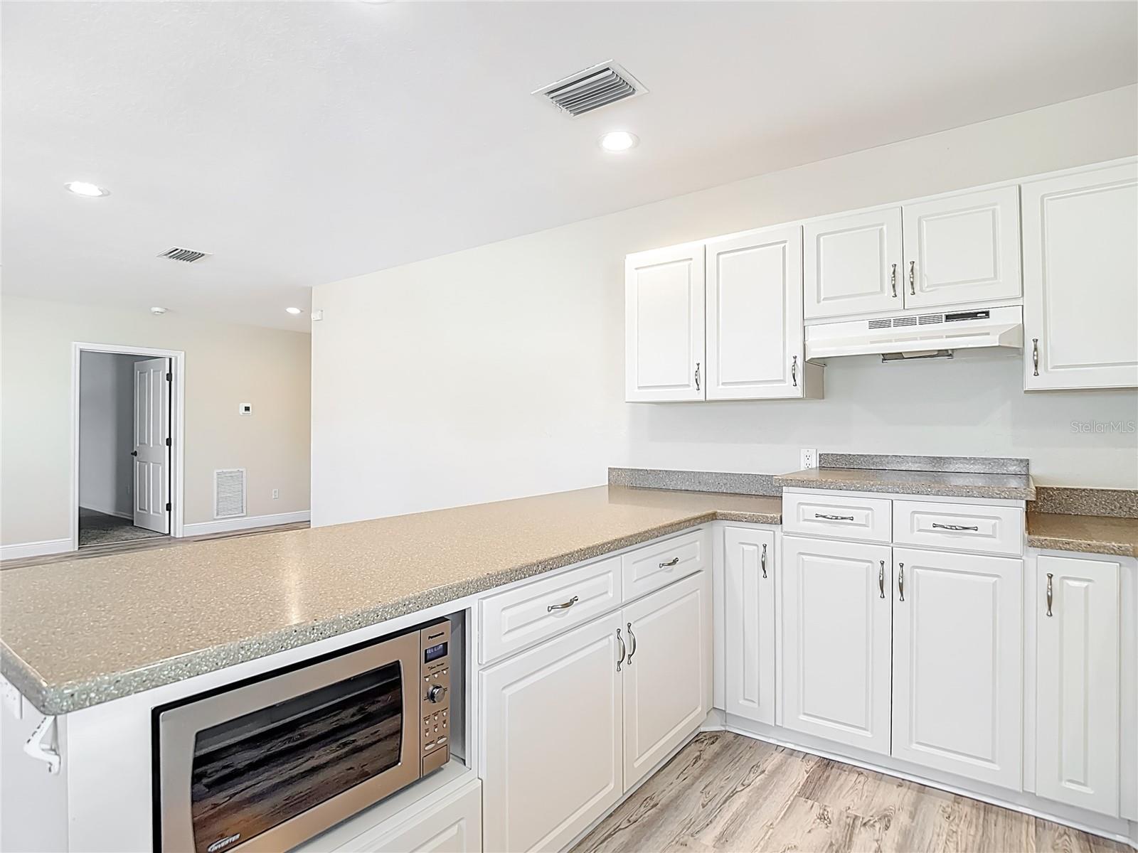 SUNSET HILLS COUNTRY CLUB - Residential