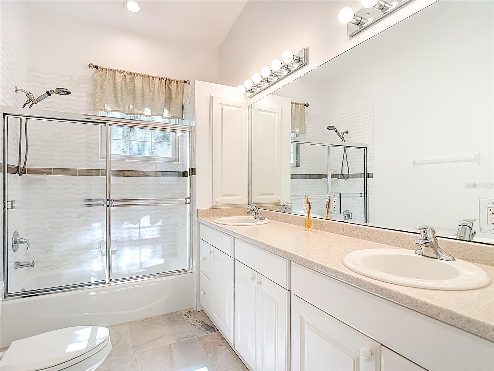 SUNSET HILLS COUNTRY CLUB - Residential