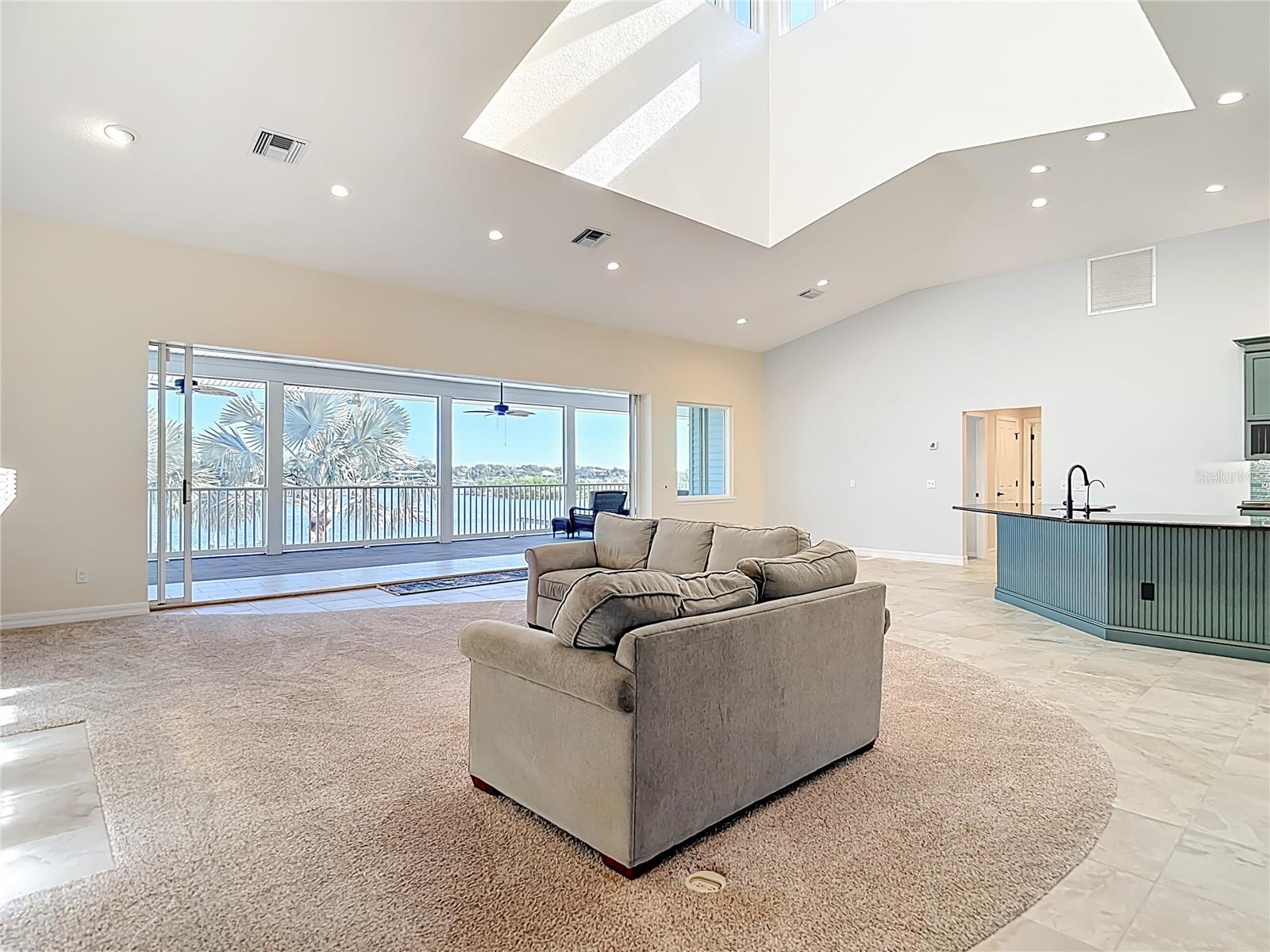 SUNSET HILLS COUNTRY CLUB - Residential